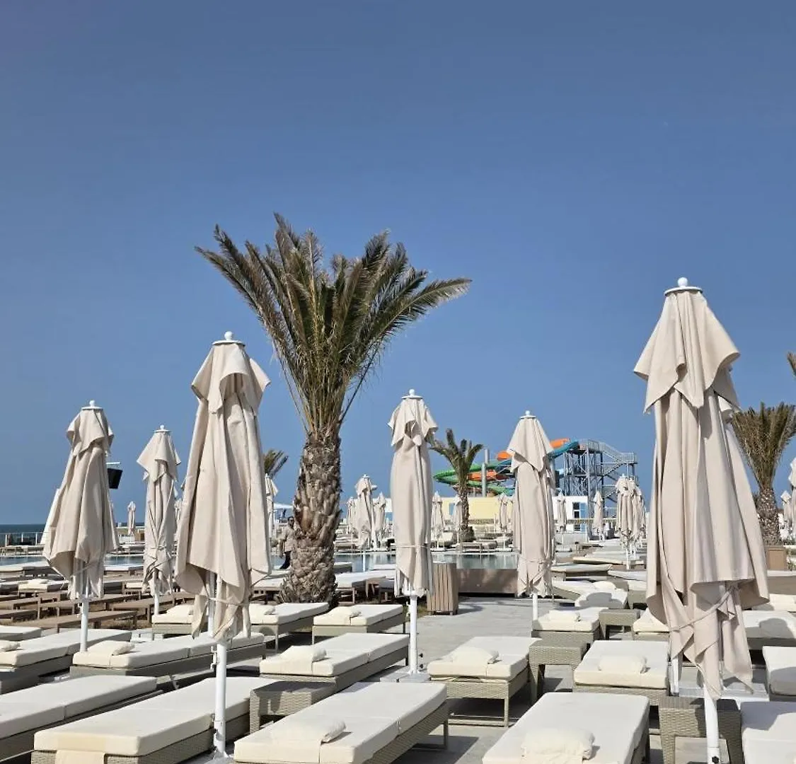 Sea Breeze Apartment Baku 0*,