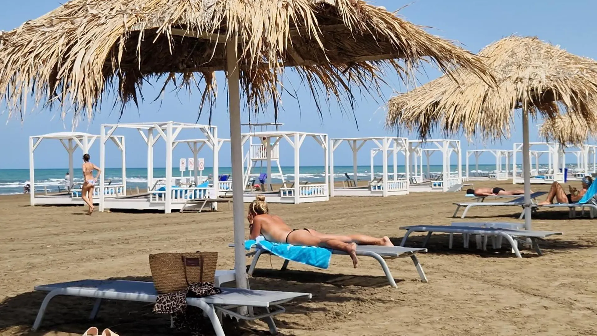 Sea Breeze Apartment Baku Azerbaijan